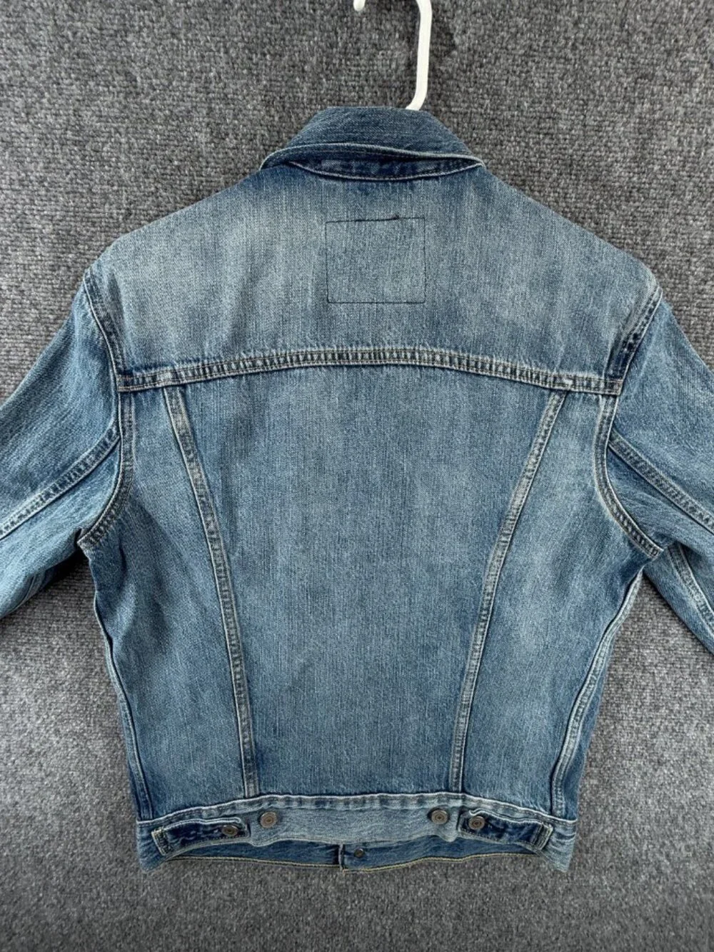 Levis Premium Denim Jacket Small Blue Metal Buttons Type 3 Cotton Lyocell Men
